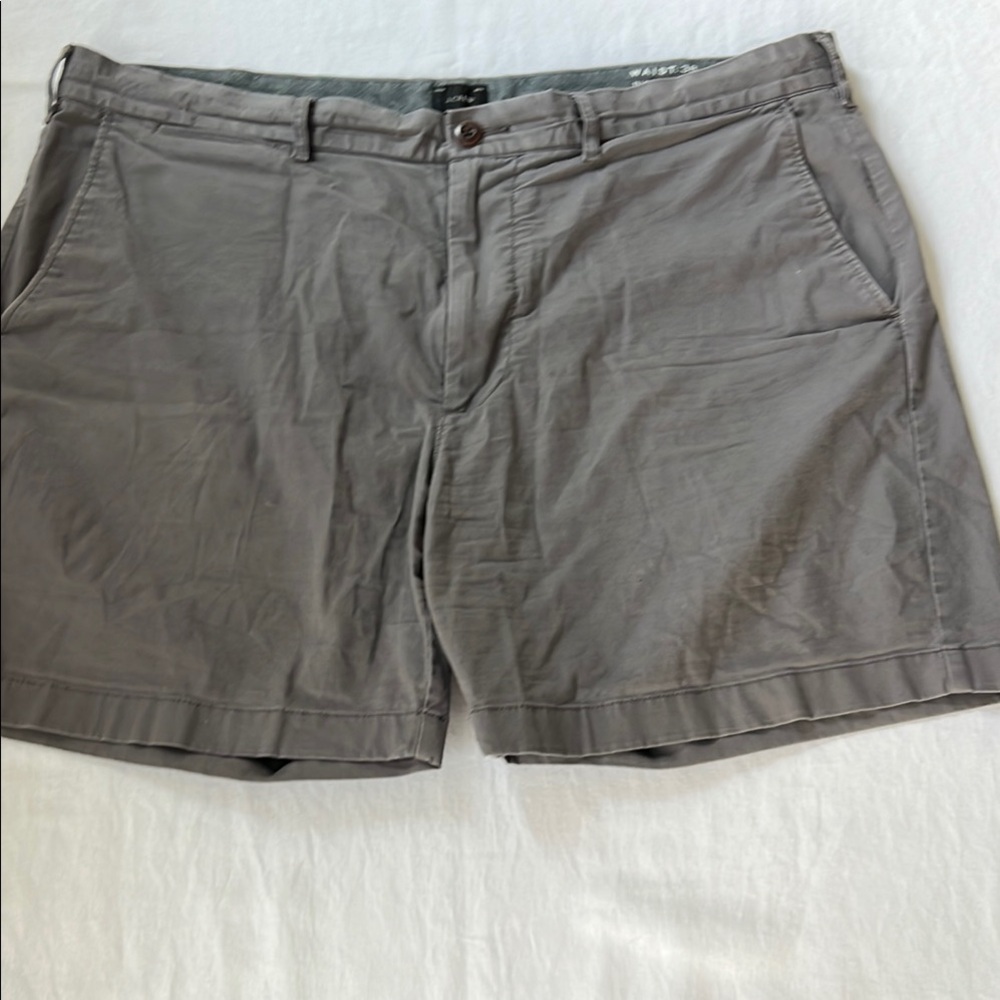J. Crew Men’s Gray Flat Front Shorts Casual Cotton Blend